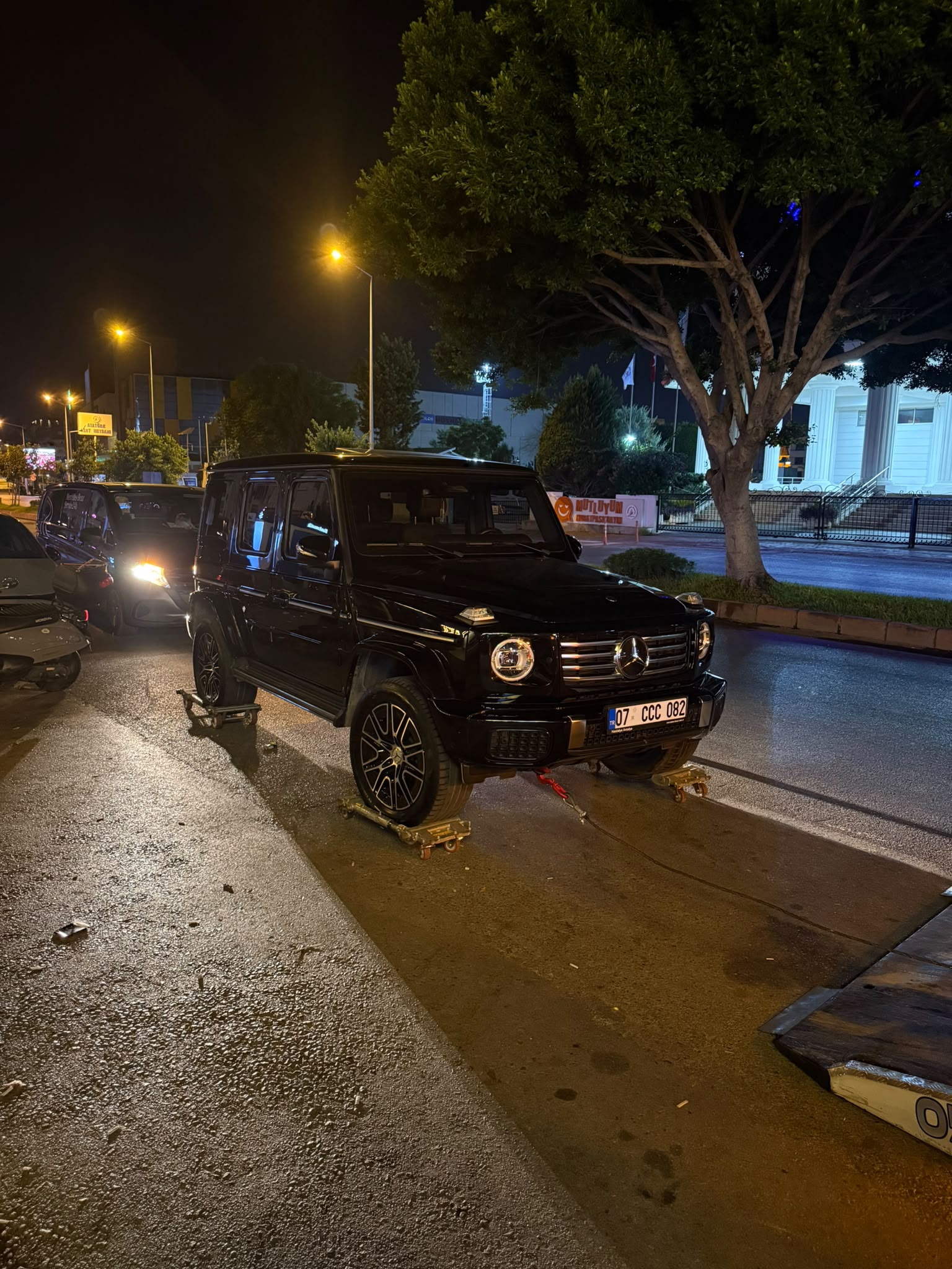 HK Yol Yardım - Gece araç kurtarma